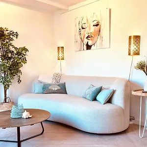 Paradise Boutique Apartment